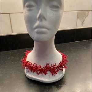 Close fitting beaded necklace